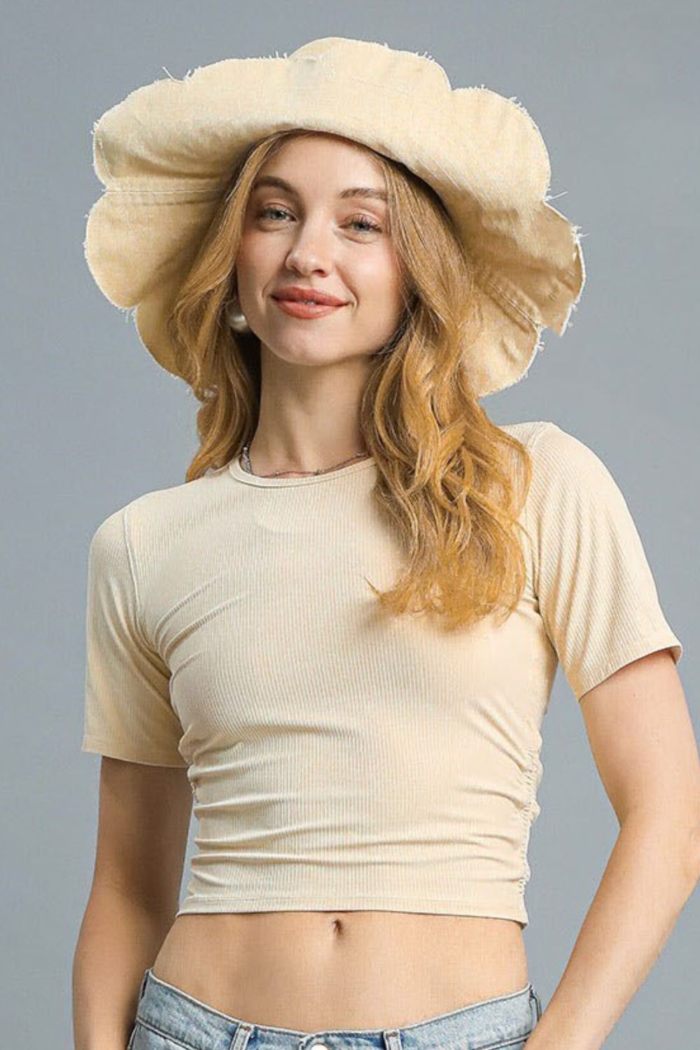 Round Neck Short Sleeve Crop T-Shirt