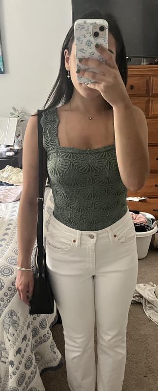 Love this top so much! Stretchy, very comfortable, and so cute. I have this top in three different colors plus one in a different style. Highly recommend!